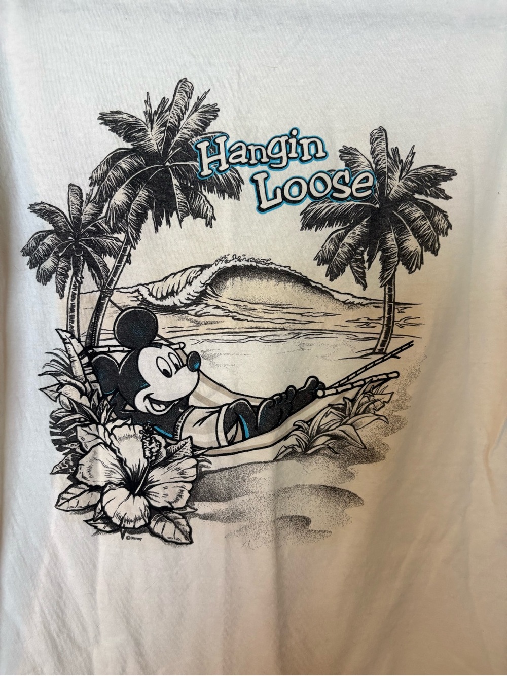 Women’s Disney Del Sol White 'Hangin Loose' Graphic Tee Color Changing - Picture 4 of 5